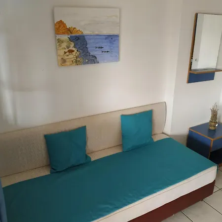 Apartment Bambola Nea Moudania