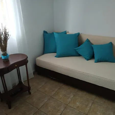 Bambola Apartment Nea Moudania